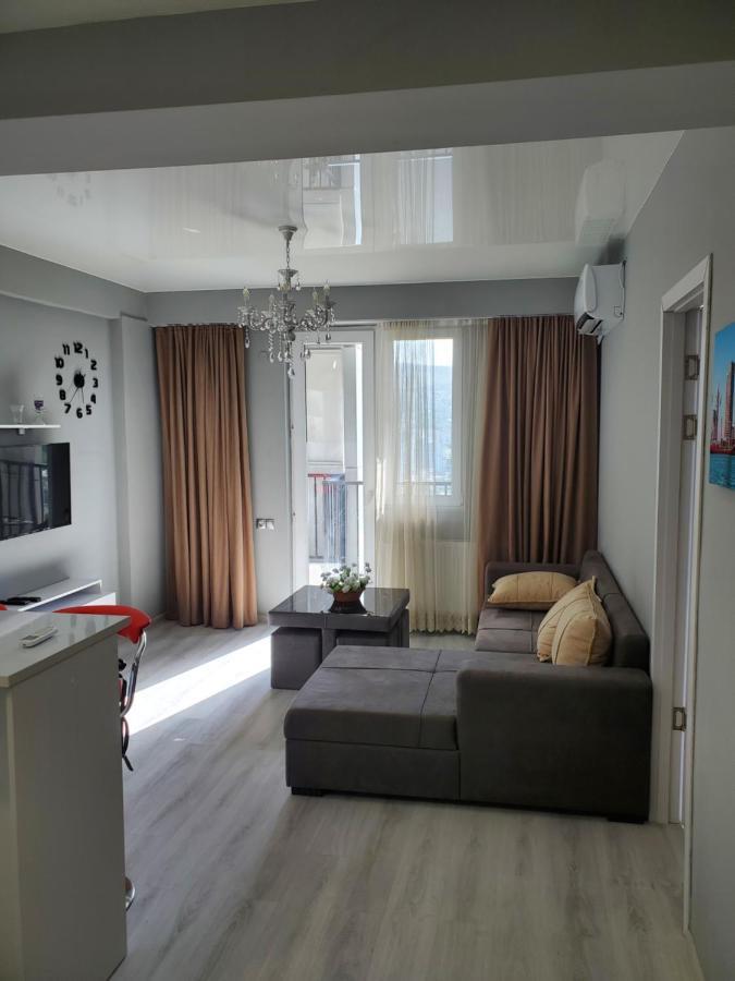 Cozy 1-Bedroom Unit In Tbilisi, With Amazing View Экстерьер фото